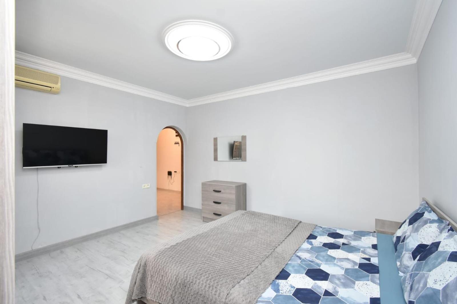 Luxury Spacious Apartment On Saryan Street.Centre Erevan Esterno foto
